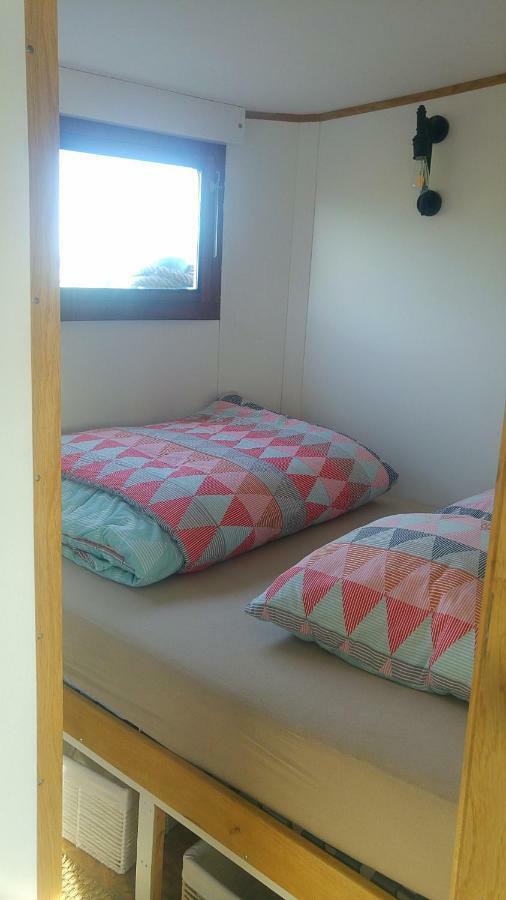 Odyssee Gite Sur Peniche Saint-Valery-sur-Somme Exterior photo